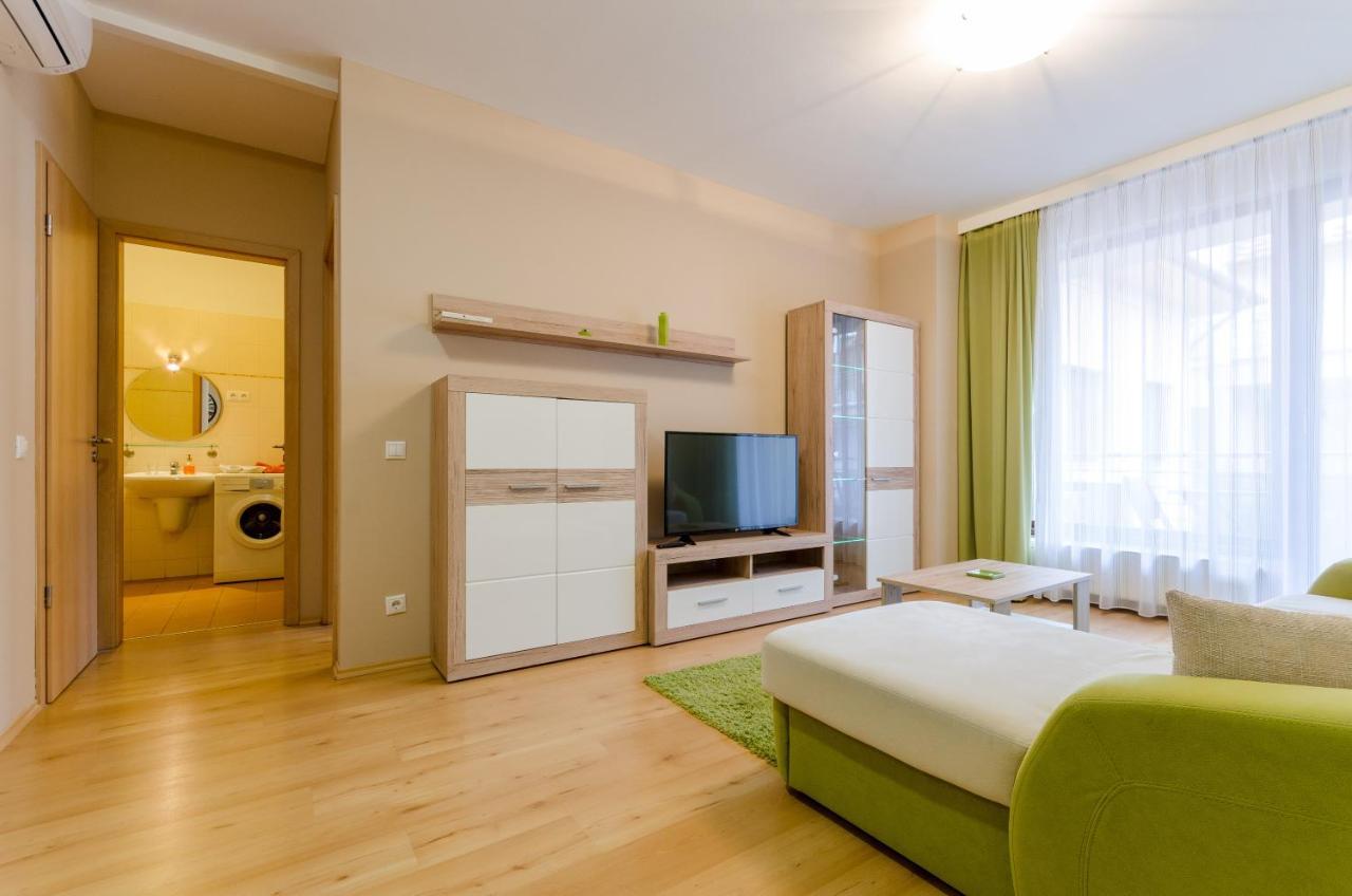 Broadway Apartments Budapest Esterno foto
