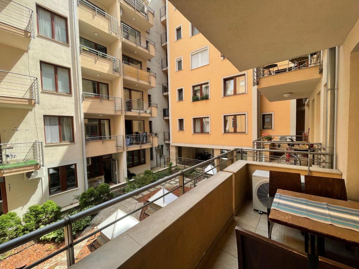 Broadway Apartments Budapest Esterno foto